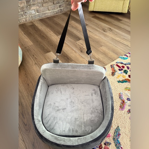 One Pix pet booster seat for car with 6 Inches High Memory Foam Cushion NEW - Picture 8 of 10